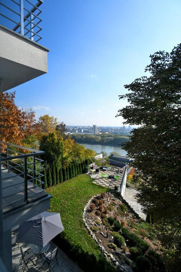 River View Apartments Hotel บราติสลาวา ภายนอก รูปภาพ
