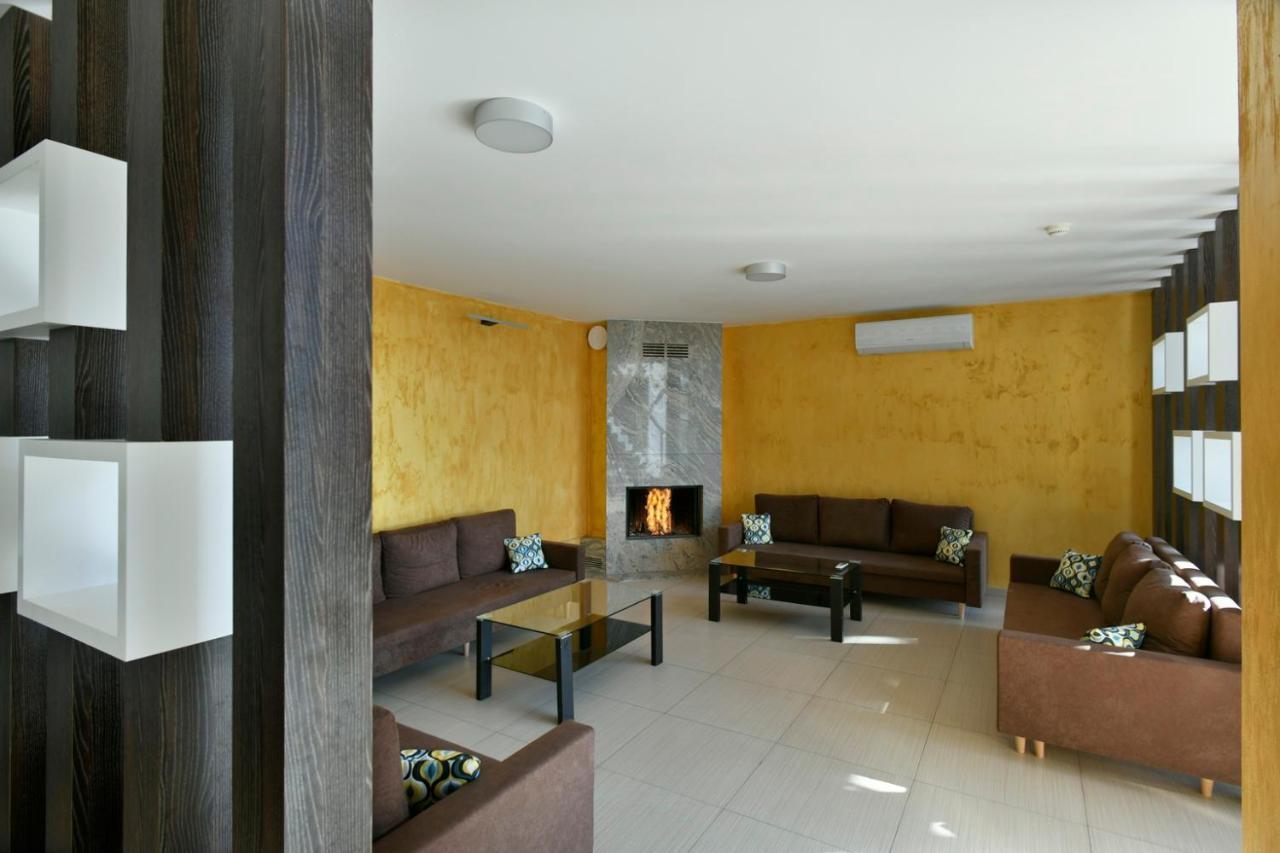 River View Apartments Hotel บราติสลาวา ภายนอก รูปภาพ