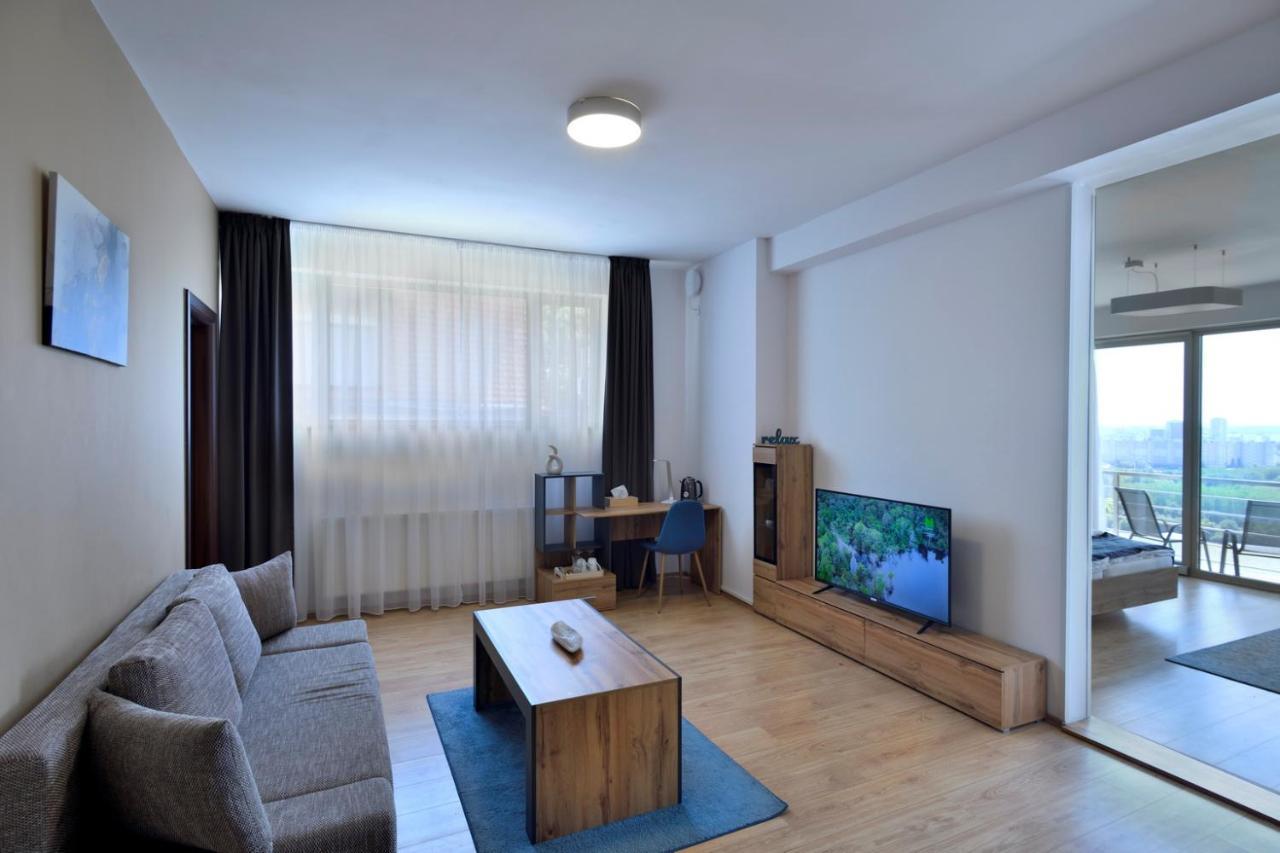 River View Apartments Hotel บราติสลาวา ภายนอก รูปภาพ
