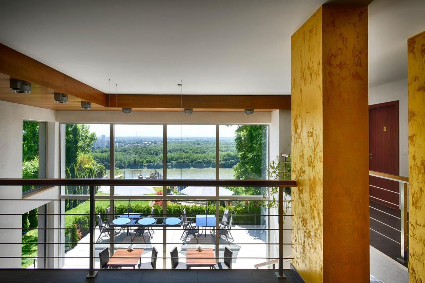 River View Apartments Hotel บราติสลาวา ภายนอก รูปภาพ